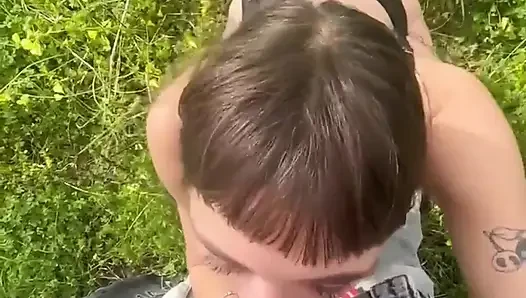 Dışarıda sikiştik ve sonu vahşi
