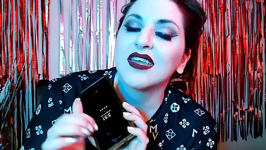 Açgözlü tanrıça findom asmr