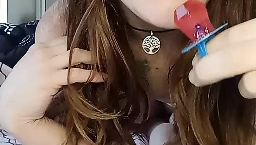 Yaramaz sarmaşık yüzük çıkar seviyor