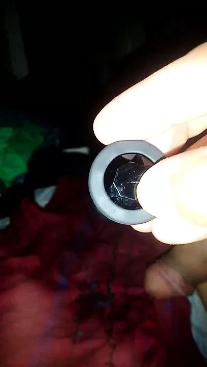 gozando no alargador anal