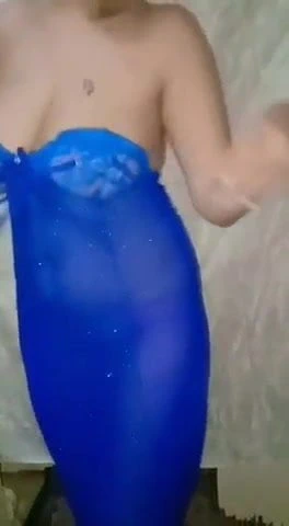 شرموطة مصرية ترقص وتتناك