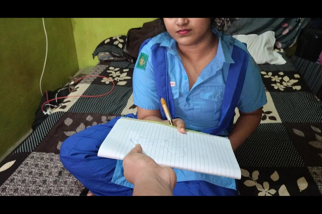 Homework Me Lund Bana Ko Mila Hai - Indian School Girl Hindi Dirty Talk