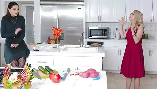 Olgun fetiş kedi gets paylaşılan at family alem tinder el