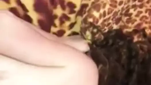 Sodo hard pour petite soumise gemissante