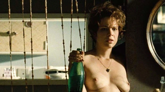 Leandra leal çıplak sahne on scandalplanet.com