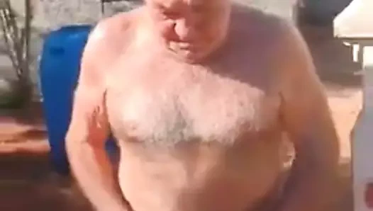 kıllı dede sanvito çıplak dokundu ve öptü