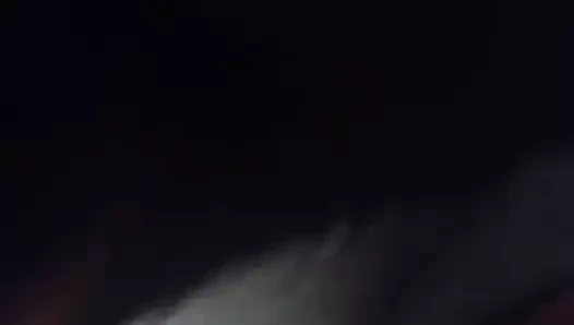 Latin dövülerek tarafından siyah adam