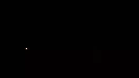 Sonunda ışığa çok uygun karanlık sahne