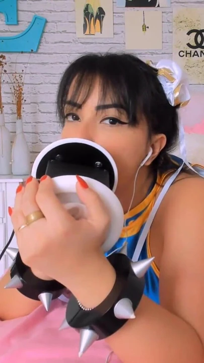 ASMR PORNO YOĞUN CHUN LI COSPLAY EMANUELLY RAQUEL KULAK YALıYOR AHEGAO ORAL SEKS VE MEME SIKIŞI | Klip 1