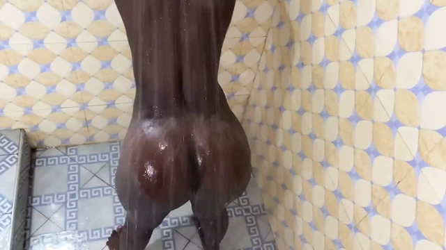 Vibratör seks oyuncağımla solo mastürbasyon