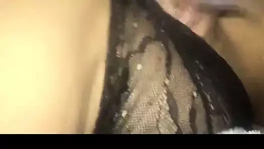 Şaşırtıcı büyük memeler üzerinde bu amatör fışkırtma boşalmak siyah cocu bull