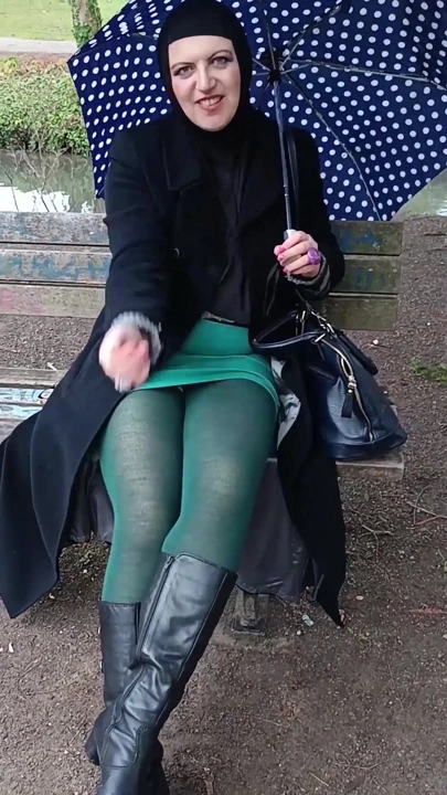 Kocamı parkta sevgilimle aldatıyorum. (Sayfamdaki tam video) | Klip 1