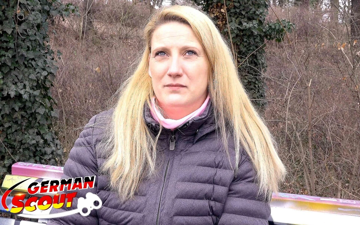 Alman izci - tombul olgun sabrina ilk kez sikişiyor