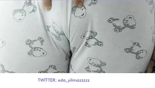 CAMELTOE- PAJAMA- SWOLLEN PUSSY