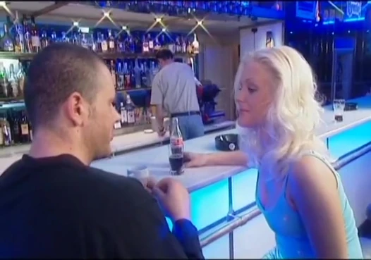 Kathy Anderson - europornstar bir gece kulübünde sikiliyor
