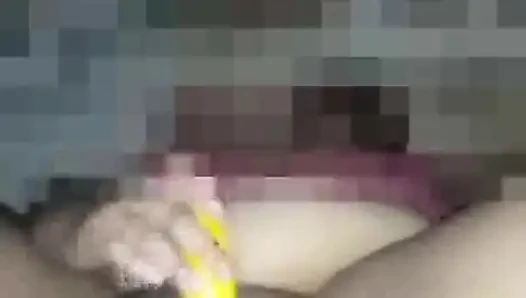 Bugün heyecanlı ve ıslak uyandım birkaç gün sonra sana ne istediğini göstermek için bekledim