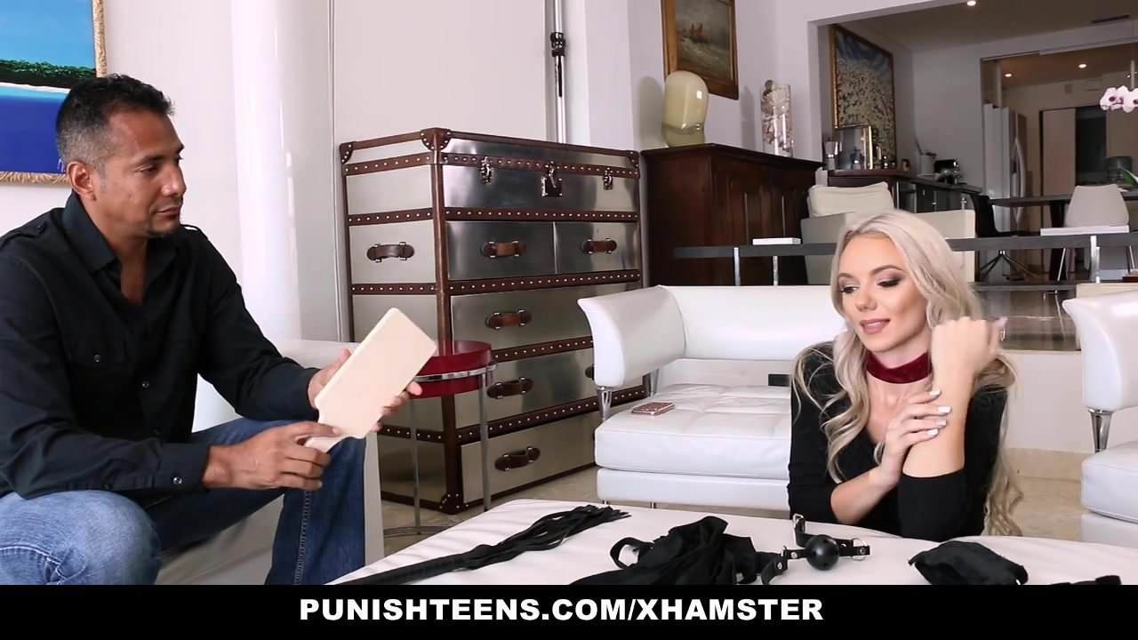 Punishteens- molly mae bağladı ve vahşice becerdin