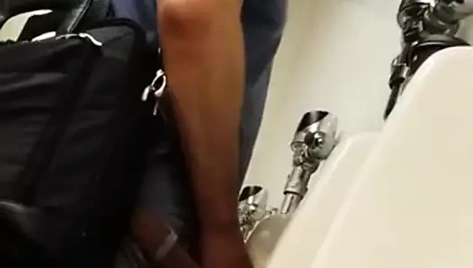 pisuar casus büyük dostum yakalandı publick