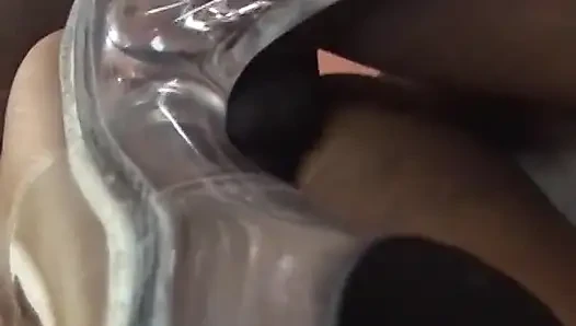 Çok siyah güzel sevimli kız arkadaşının siki tarafından sikilmek mutlu