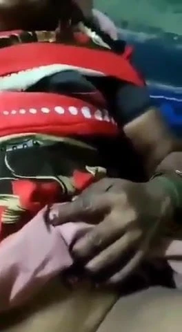 Must See: Tamil Real Step Mom And Stepson Fucking Audio Indian Amateur Porn (High Quality) - UK Special