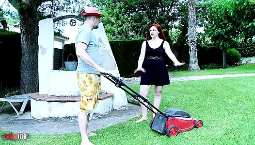 Azgın kızıl saçlı Fin sürtük Vicki Valkyrie ile sert sikişiyor