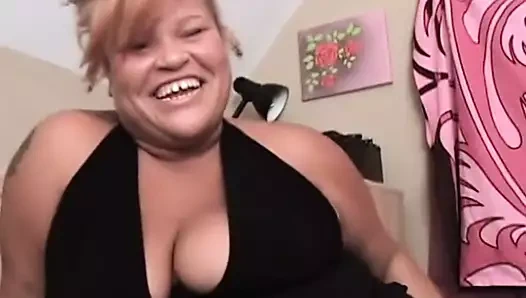 Düzgün vücutlu amatör kızlar 9 sahne 3