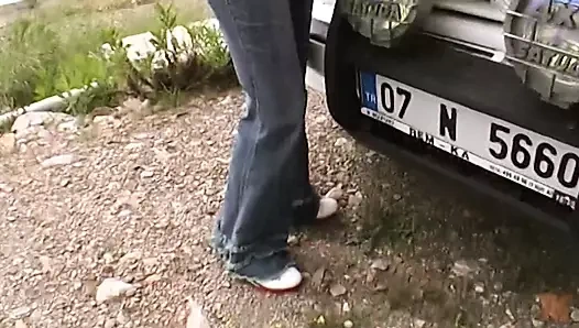 Muhteşem Alman bebek ile bir şaşırtıcı vücut yeme boşalmak içinde pov