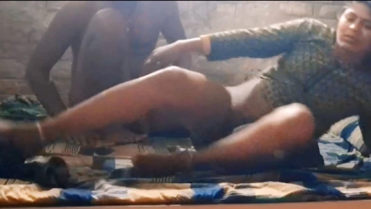 Bugün desi yenge gand chudai video üvey anne ve üvey oğlu üvey kız kardeş video köylü kız chudai video seelipng ilk kez inliyor