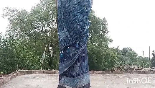 Outdoor sex Bhartiya gaon ki ladki ki Premi ke sath chudai xxx video Hindi awaaz mein