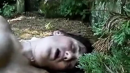 Kıllı çukurlar ve çalı