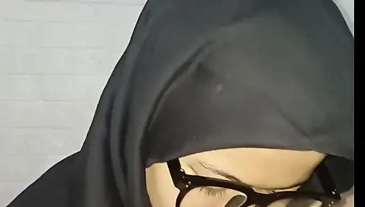 Bir Öğretmenle Seks Eden Bir Kız