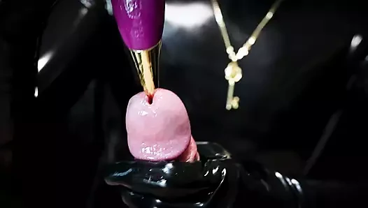 Lateks sahibe dominafire'ın bekaret sesi ve azdırma seansı