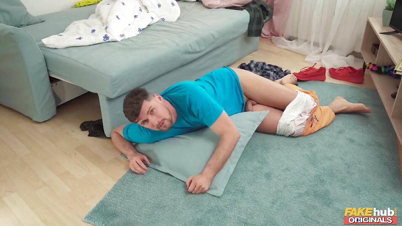 Fakehub originals - balon götlü yoga öğretmeni Josy Black