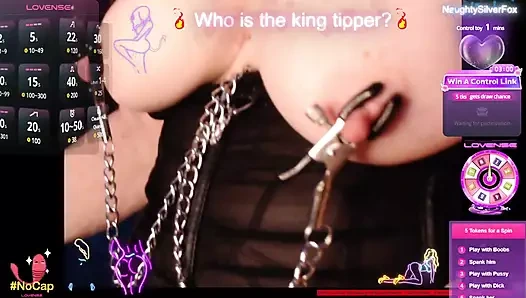 Kıskaçlı meme uçları ve meme işkencesi - 484