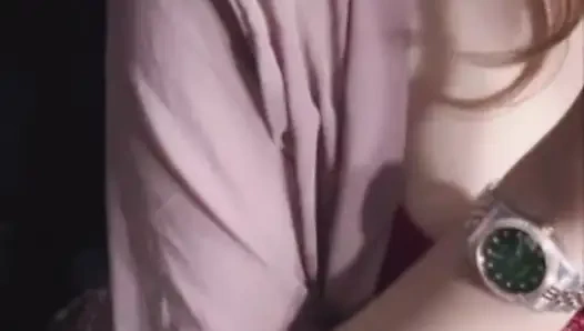 Masaj yaparken canlı... Canlı meme masajı