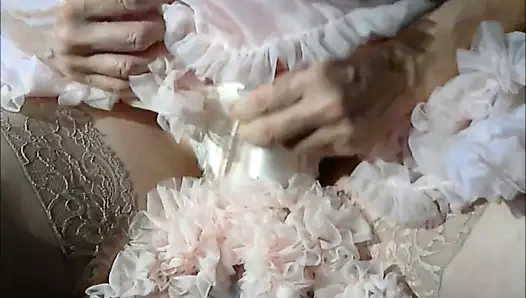 Pembe minyon mastürbasyon