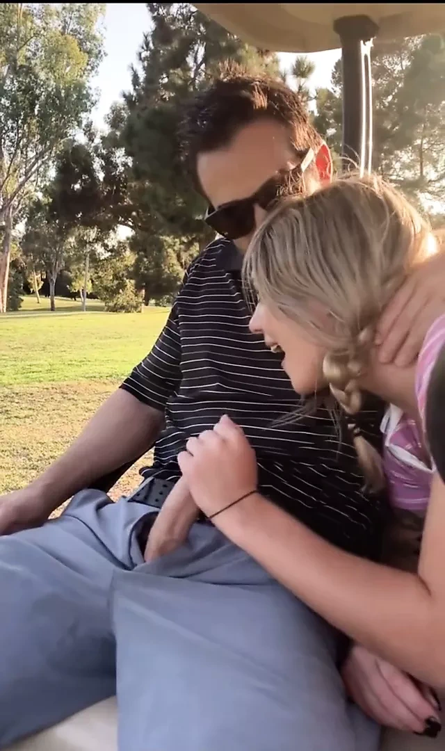 Golf oynayan bu kızla yeni tanıştık