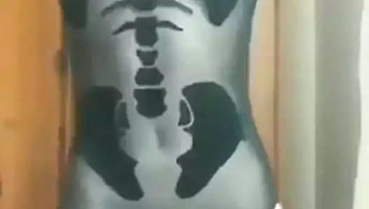 seksi sıcak sarışın gösterileri kapalı