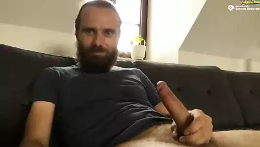 GErman daddy jerkoff on cam