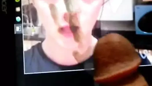 Maisie williams boşalmak haraç