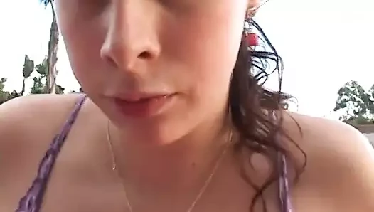 Azgın yarak emiyor gianna saksodan sonra göğüslerini boşaltıyor