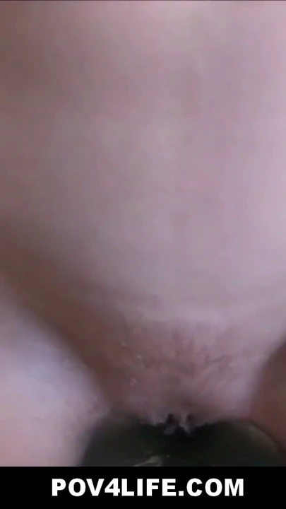 Sevimli genç minyon genç redhead seçilmiş yukarı ve pov becerdin | Klip 2