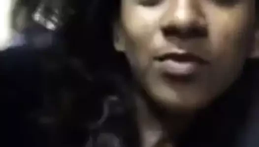 sürtük yapıyor selfies 9.mp4