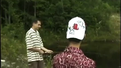 Şanssız genç balıkçılar ormanda lanet filme