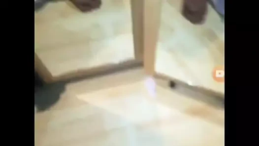 kız arkadaş lateks oral seks yapay penis