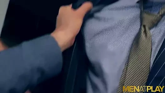 Menatplay bearded iri parça dani robles anal bred tarafından damon kalp