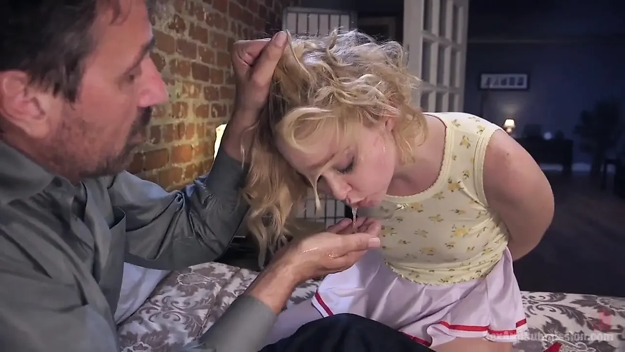 Must See: My Slutty Step Cousin Anal Anal Porn Feat Lyra Law (Uncut) - Toronto Special