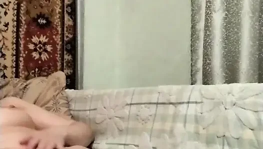 Natalya Nova özel yatak odası gösterisi