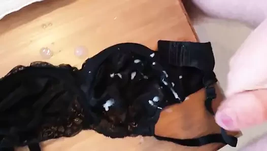 Biraz gg cup sutyen üzerinde Bustin ...