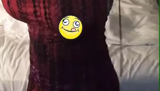 Büyük yuvarlak sahte göğüsler